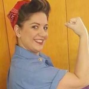 Meet your Posher, Lena